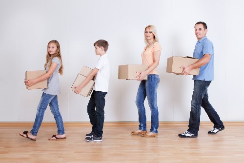 Free quote discussion for a property move in Acton